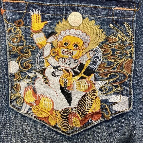 TRUE RELIGION Joey Distressed Wiskering Jeans w/ Embroidered Back Pocket Sz 32 - Picture 12 of 16